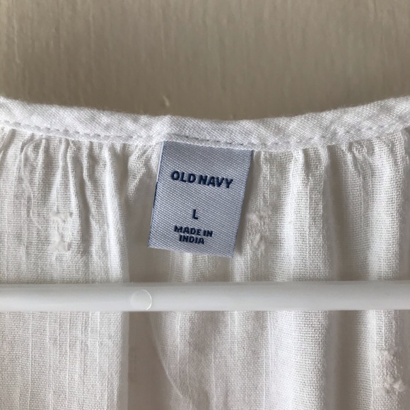 NWOT. Feminine White on White Blouse - Picture 3 of 8